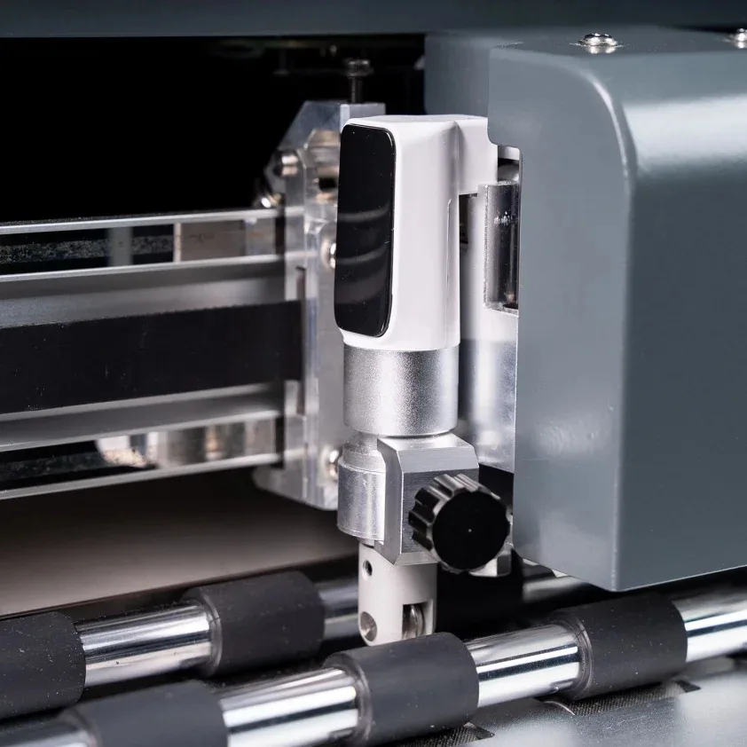 A3 MAX 4 PRO High Speed Auto Feeder Cutting Plotter - View 4