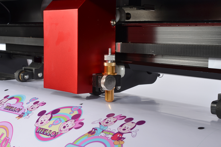 Skycut V24 Cutting Plotter - View 4